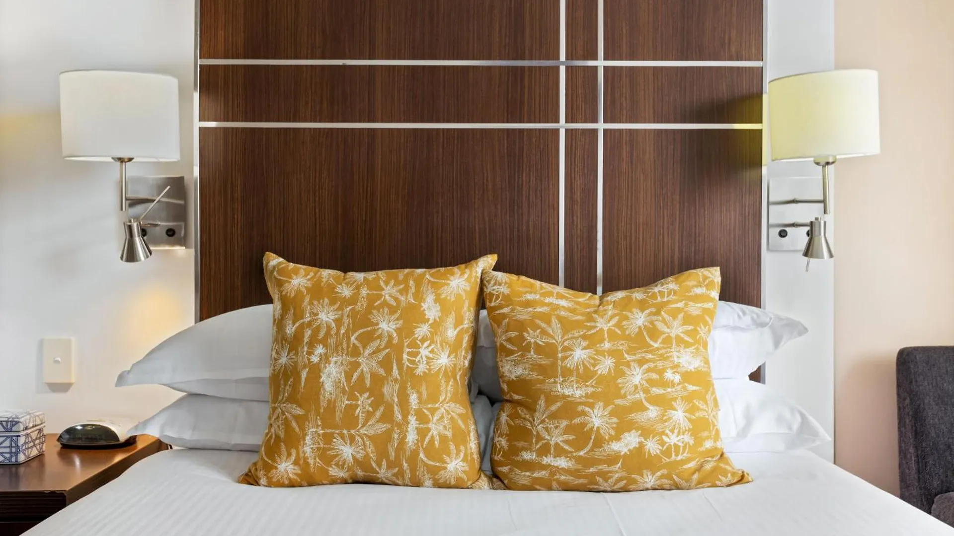 Inn Cosy Studio With Ocean Views & Rooftop Jacuzzis Hotel Gold Coast